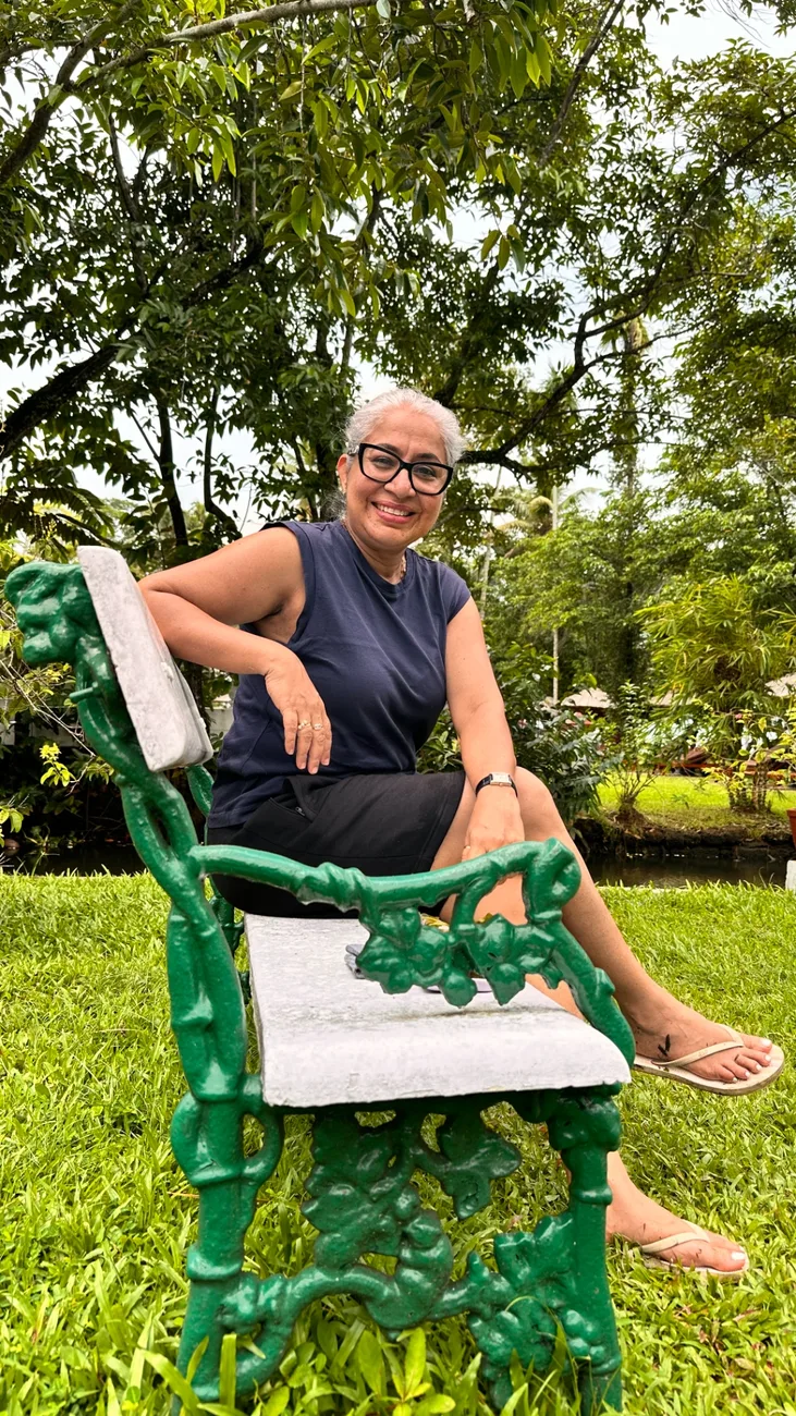 Suchi on a garden bench